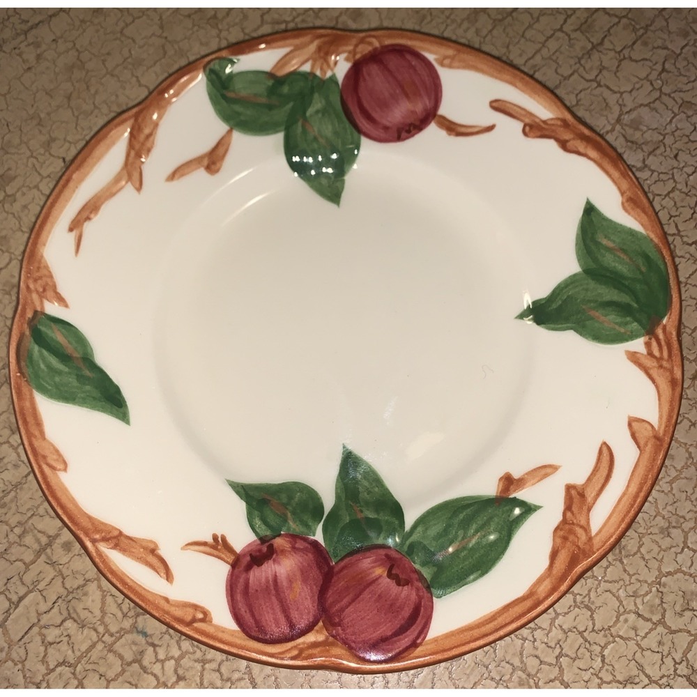 2 vintage Franciscan Apple Dessert Plates 1949-1953 Hand Painted Unused